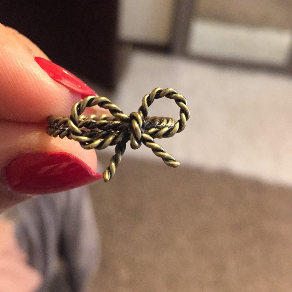 Bow ring